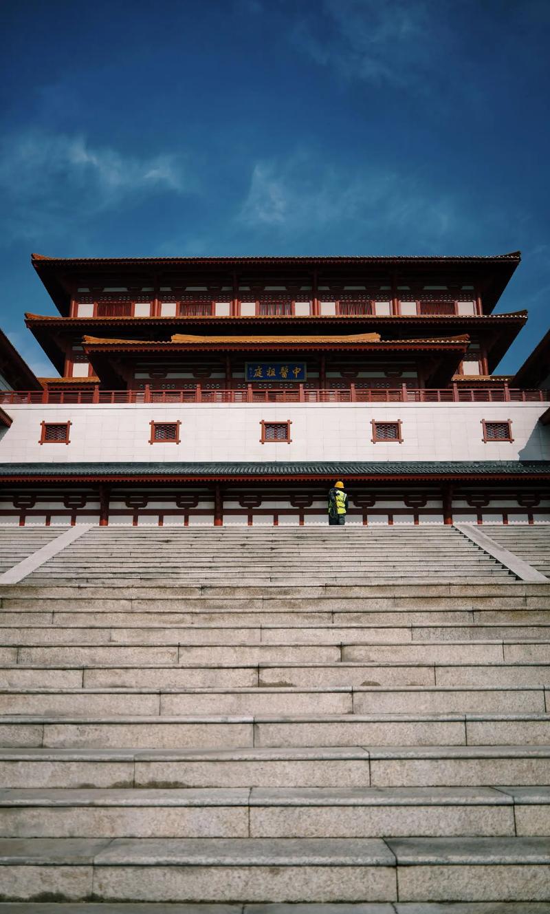 南阳医圣祠文化园 千年医学文化的传承与创新